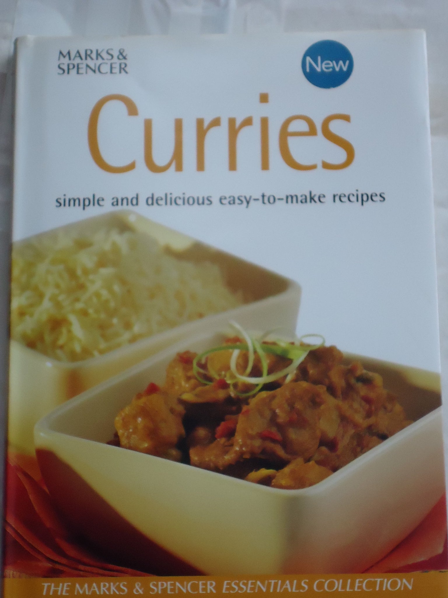 Curries : Simple and Delicious Easy-To-Make Recipes